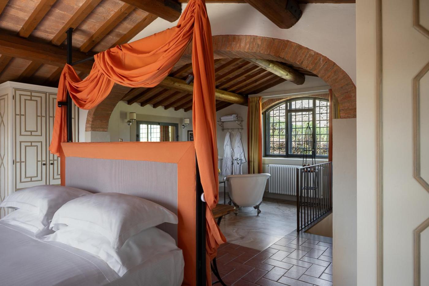Torre A Cona Wine Estate Hotel San Donato in Collina Exterior foto